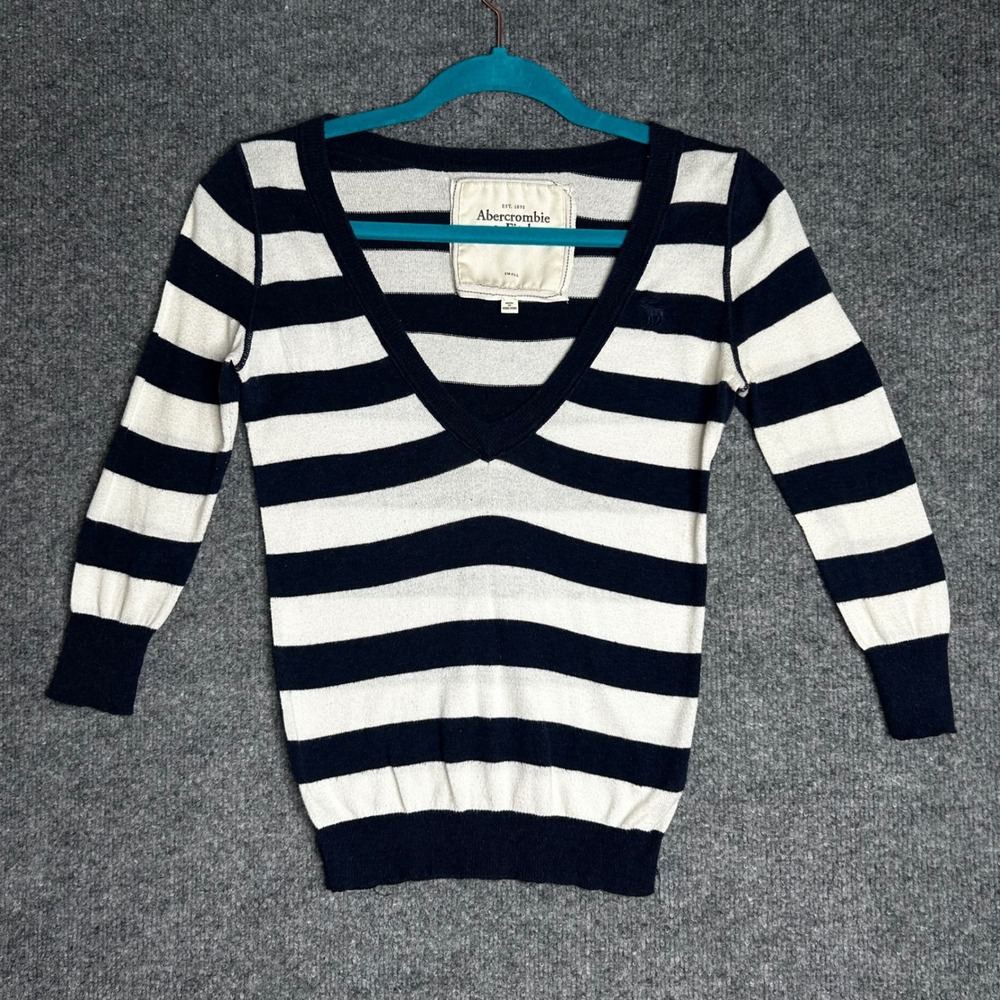 vintage y2k Abercrombie &‎ Fitch Navy White Striped V-Neck Knit Sweater Small